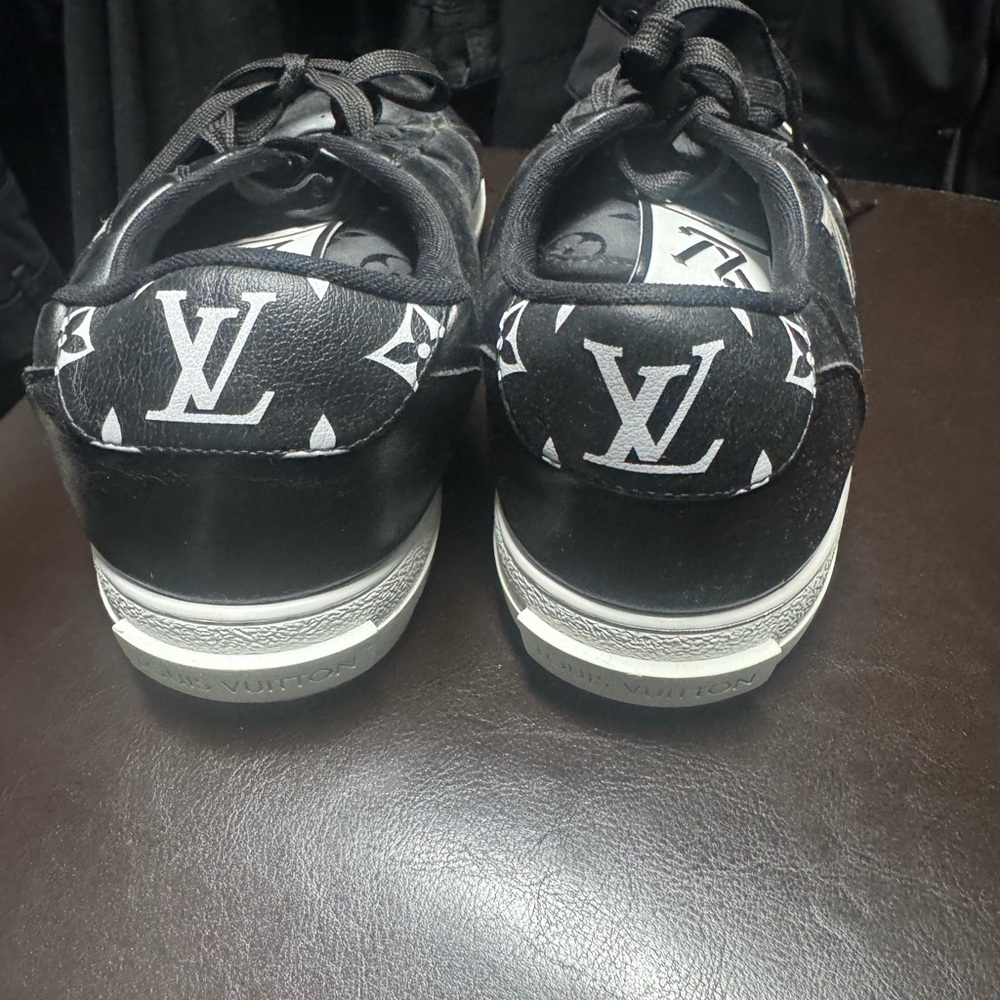 Louis Vuitton Black Men's Sneakers - Picture 3 of 6